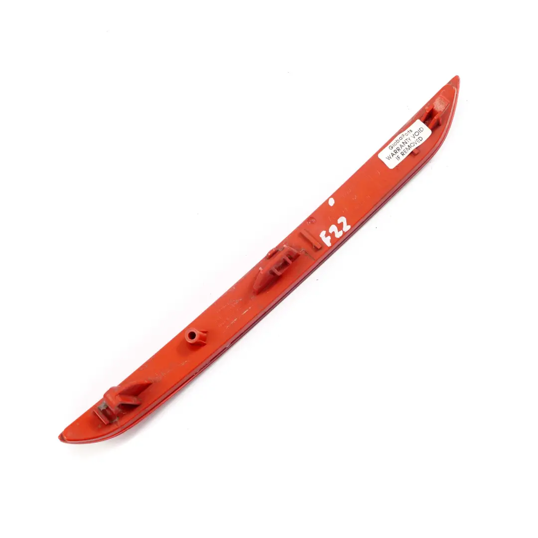 BMW F22 F23 Reflecteur de pare-chocs arriere feu de position droit - SKU 7295422 - Numéro de pièce 7295422