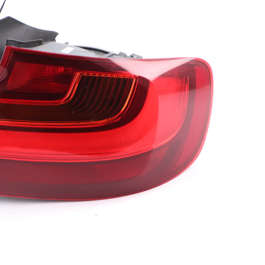 Lamp BMW F22 F23 Light Right O/S Side Panel Taillight to Rear with Part number 7295424 Rear Lamp BMW F22 F23 Light Right O/S Side Panel Taillight - SKU 7295424-2 - Part number 7295424