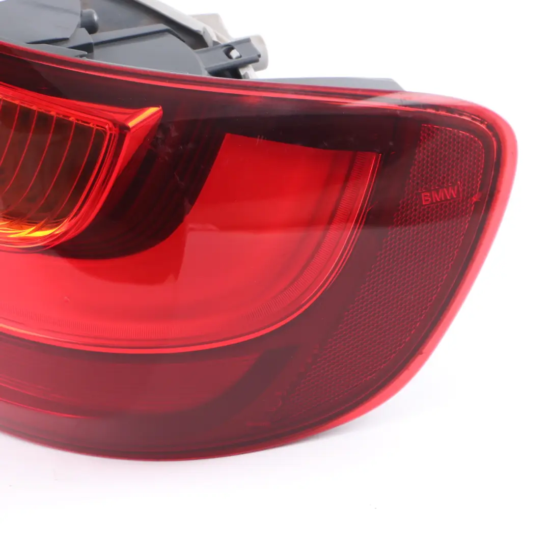 Lamp BMW F22 F23 Light Right O/S Side Panel Taillight to Rear with Part number 7295424 Rear Lamp BMW F22 F23 Light Right O/S Side Panel Taillight - SKU 7295424-2 - Part number 7295424