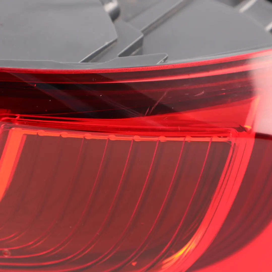 Light Lamp Tailgate Rear Right O/S to BMW 2 Series F22 F23 with Part number 7295424 BMW 2 Series F22 F23 Light Lamp Tailgate Rear Right O/S - SKU 7295424 - Part number 7295424