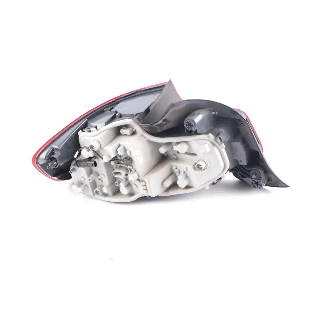 BMW F22 F23 Luz Piloto Trasero Portón Derecho - SKU 7295424 - Número de pieza 7295424