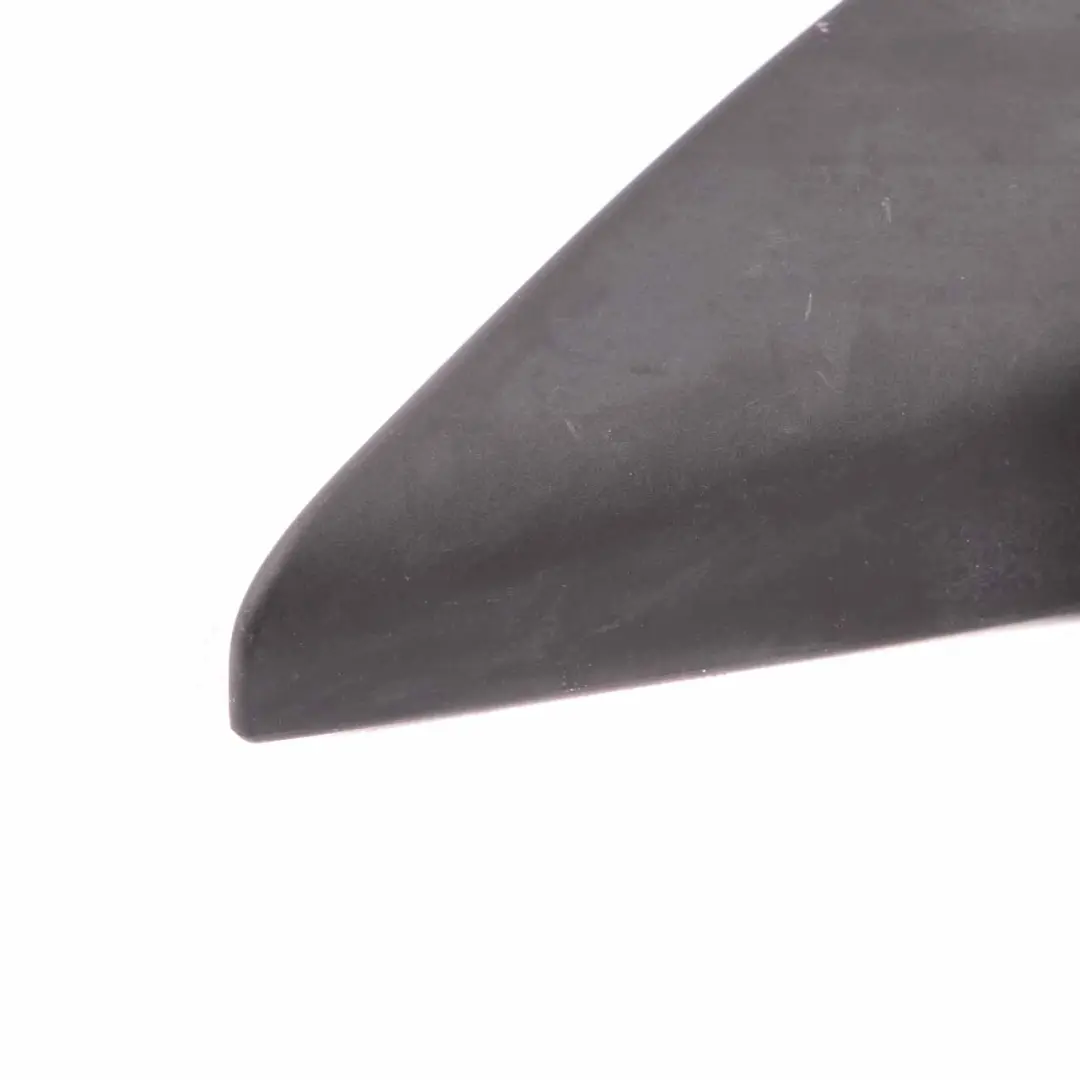 Sello Esquina Moldura Espejo Cubierta Delantera Izquierda para BMW F34 GT con número de pieza 7295507 BMW F34 GT Sello Esquina Moldura Espejo Cubierta Delantera Izquierda - SKU 7295507 - Número de pieza 7295507