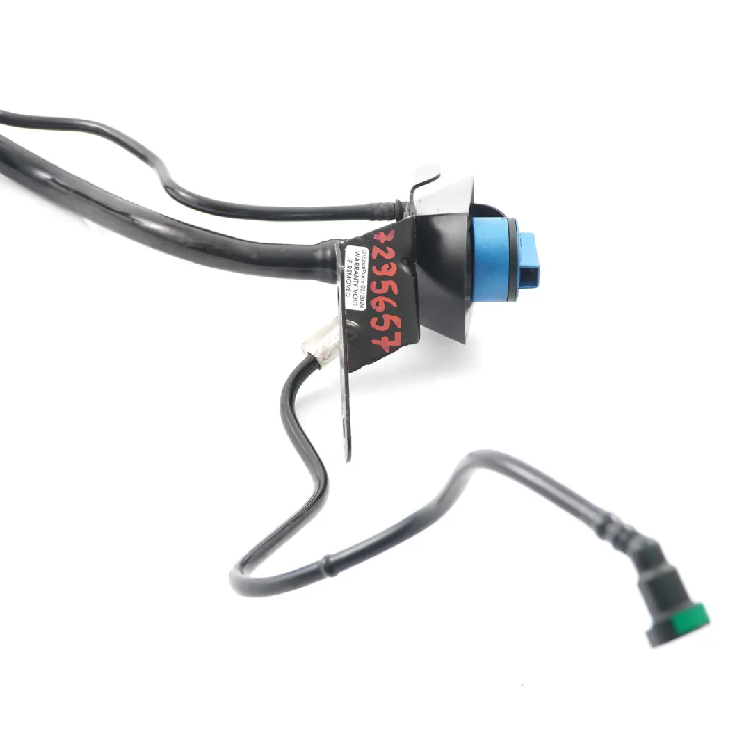 Tubo Flessibile Plastica Bocchettone Serbatoio Adblue SCR per BMW X5 F15 con numero di parte 7295657 BMW X5 F15 Tubo Flessibile Plastica Bocchettone Serbatoio Adblue SCR - SKU 7295657 - Numero di parte 7295657