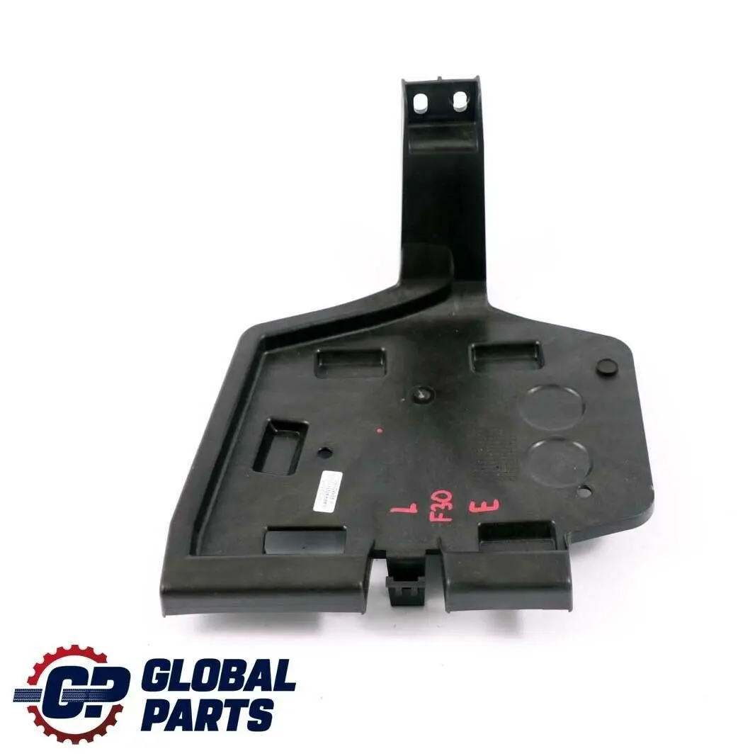 BMW F30 F32 F82 M4 Abstützung Links Abdeckung Gepäckraum 7295817