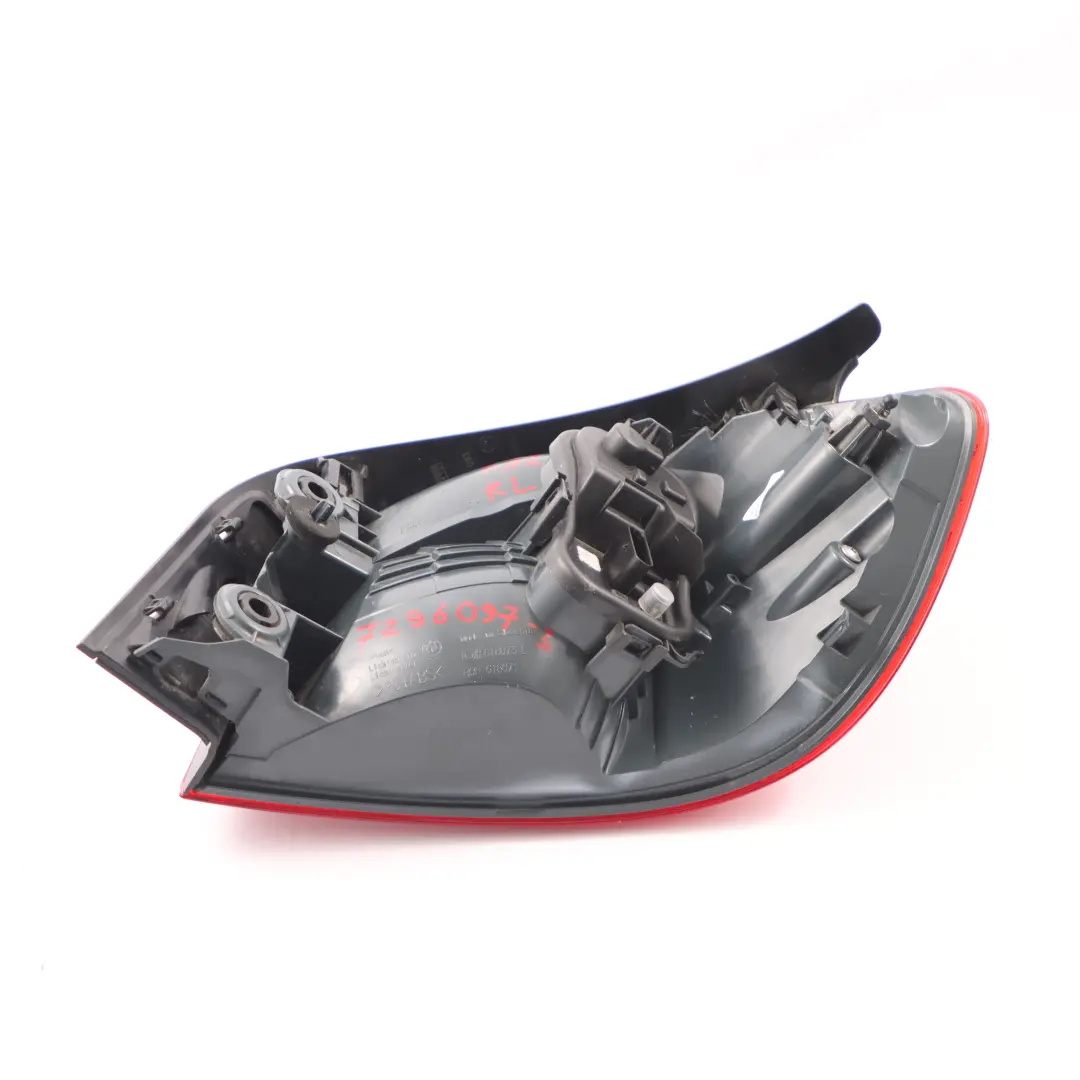  Luz Trasera BMW F32 F33 F82 M4 Luz En El Panel Lateral Izquierdo - SKU 7296097-3 - Número de pieza 7296097