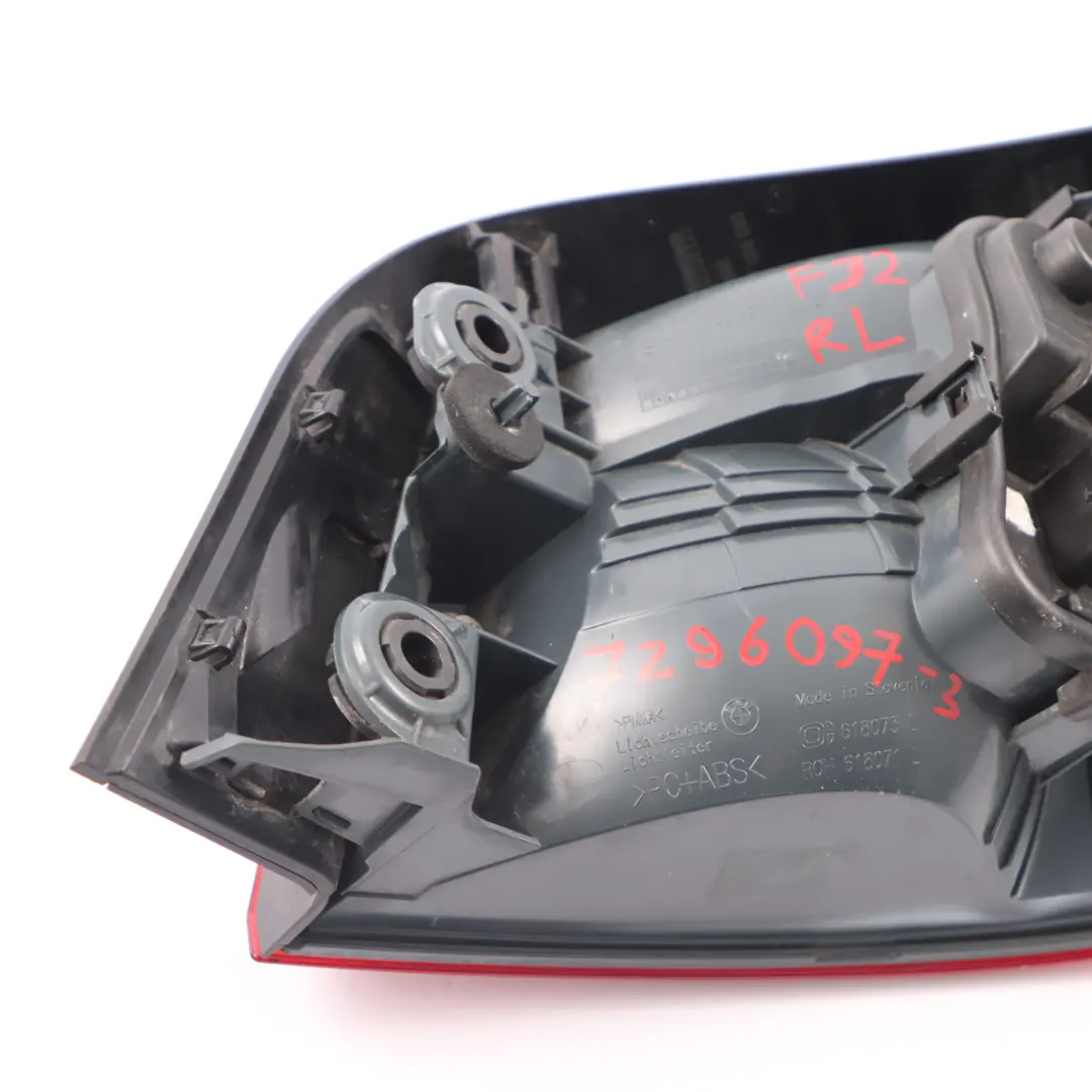 Feu Arrière BMW F32 F33 F82 M4 Lumière dans le panneau latéral gauche pour à propos du numéro de pièce 7296097 Feu Arrière BMW F32 F33 F82 M4 Lumière dans le panneau latéral gauche - SKU 7296097-3 - Numéro de pièce 7296097