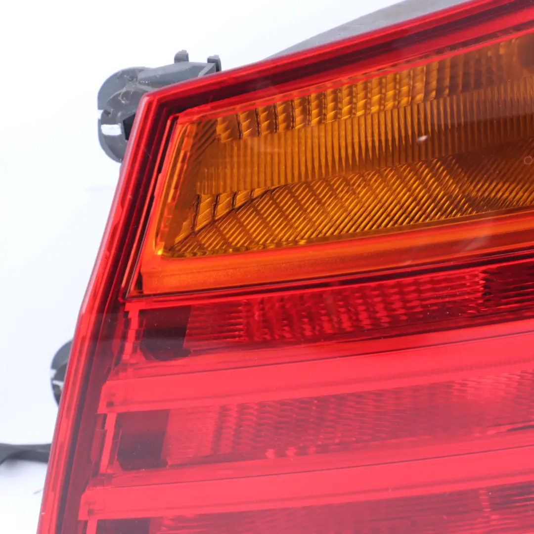 BMW F32 F33 F36 F82 M4 Feu arrière dans le panneau latéral droit - SKU 7296098-2 - Numéro de pièce 7296098