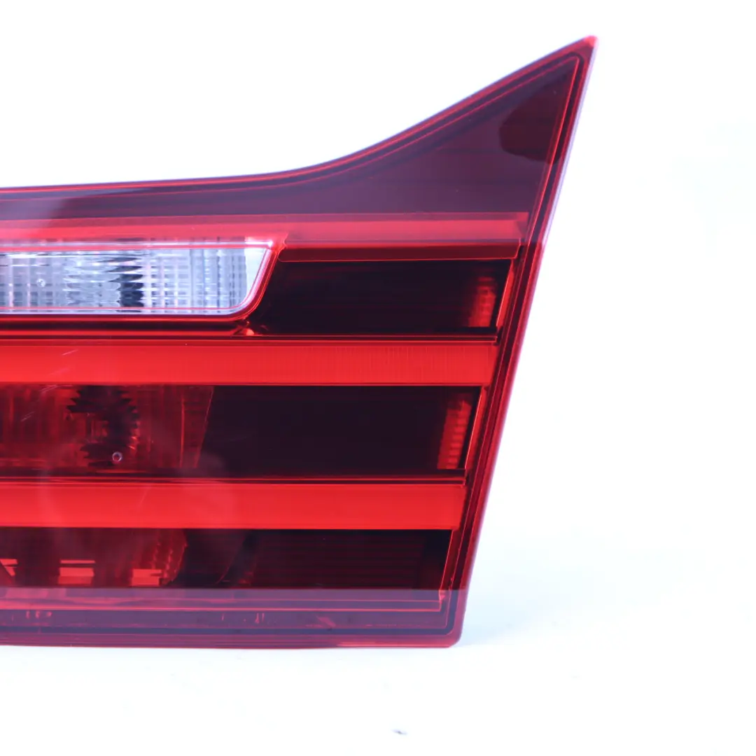 BMW F32 F33 F36 Lampa Bagażnika Wewnętrzna Tylna Prawa Tył Prawy - SKU 7296102 - Numer Części 7296102