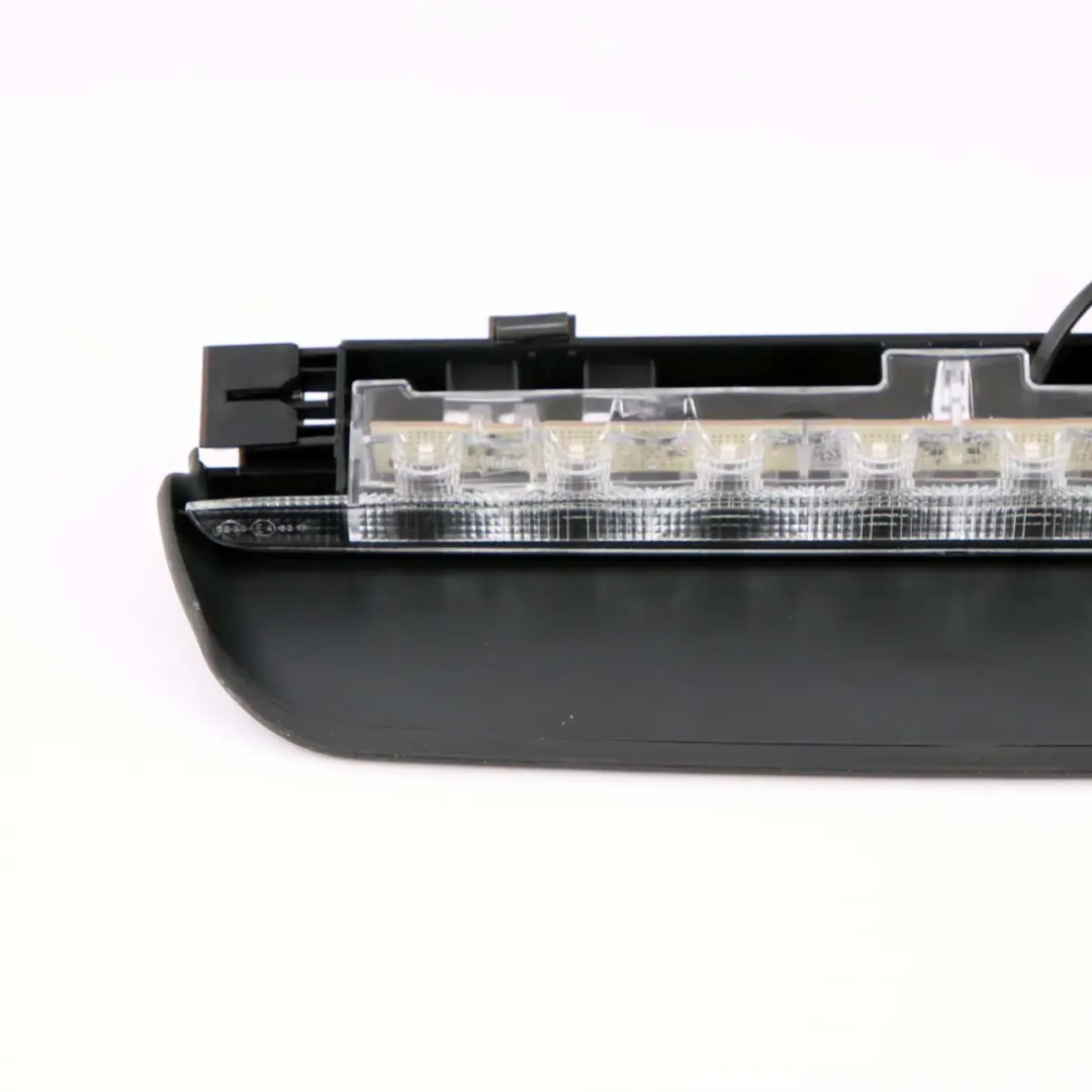 Dritte Bremsleuchte Hinten Bremslicht Bremsleuchte Weiß für BMW F32 F82 M4 mit Teilenummer 7296107 BMW F32 F82 M4 Dritte Bremsleuchte Hinten Bremslicht Bremsleuchte Weiß - SKU 7296107 - Teilenummer 7296107