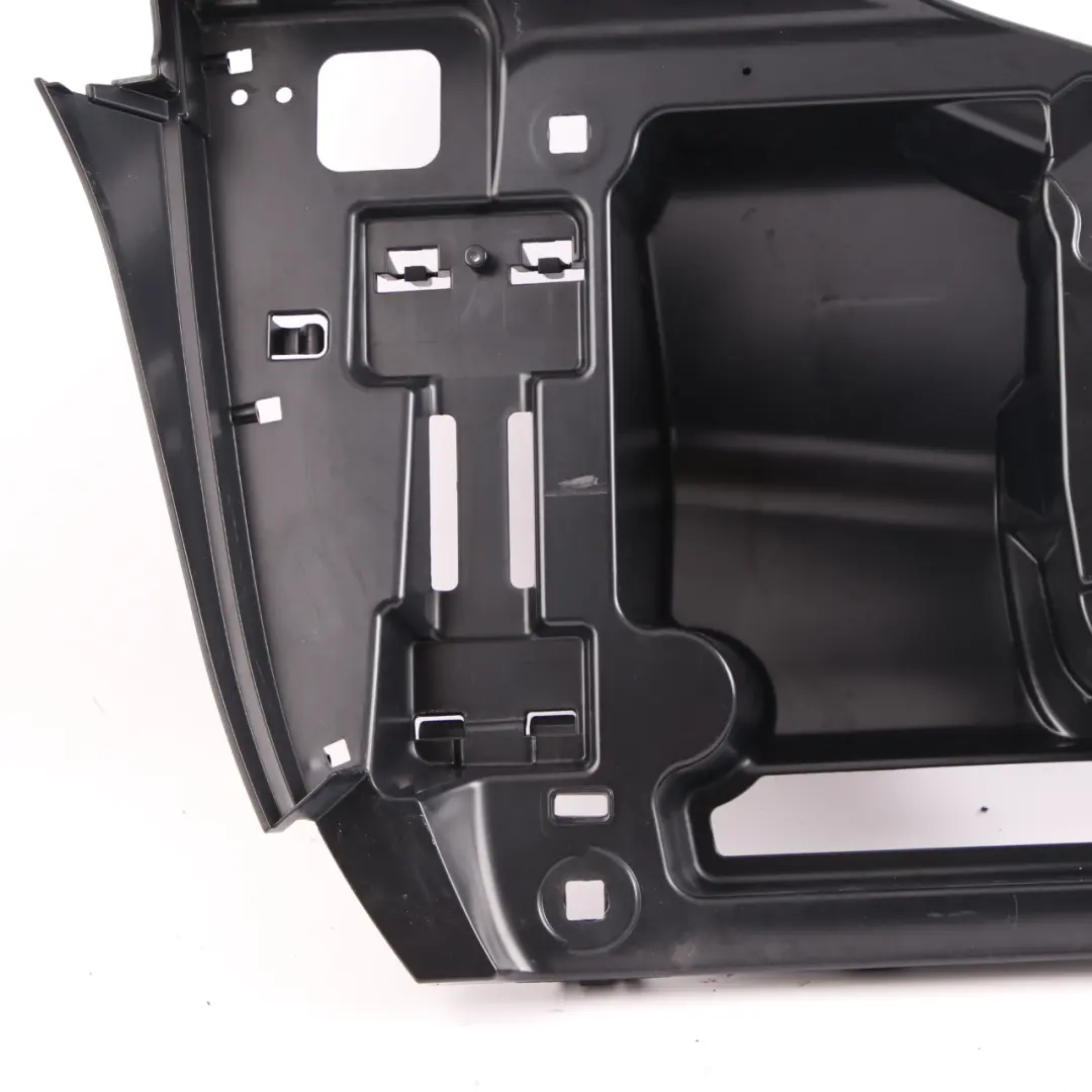 Soporte Panel Lateral Trasero Derecho Soporte Panel Montaje para BMW i3 con número de pieza 7296754 BMW i3 Soporte Panel Lateral Trasero Derecho Soporte Panel Montaje - SKU 7296754 - Número de pieza 7296754