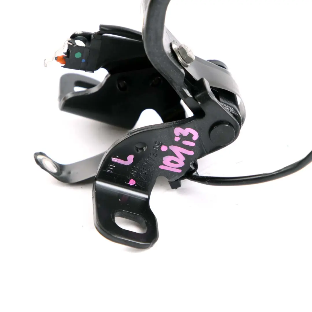 Bisagra de tapa de maletero trasero izquierdo negro para BMW i3 I01 con número de pieza 7296773 BMW i3 I01 Bisagra de tapa de maletero trasero izquierdo negro - SKU 7296773 - Número de pieza 7296773