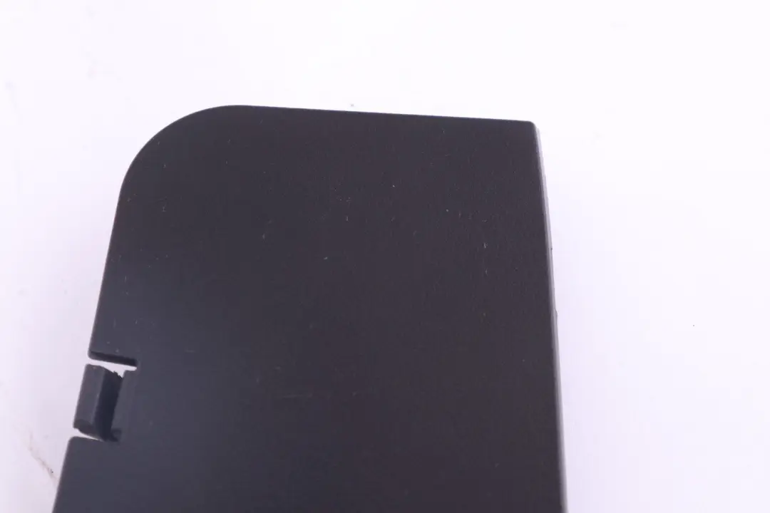 Garniture Gouttière Gauche Couvercle Feu Arrière pour BMW F20 F21 à propos du numéro de pièce 7297019 BMW F20 F21 Garniture Gouttière Gauche Couvercle Feu Arrière - SKU 7297019 - Numéro de pièce 7297019