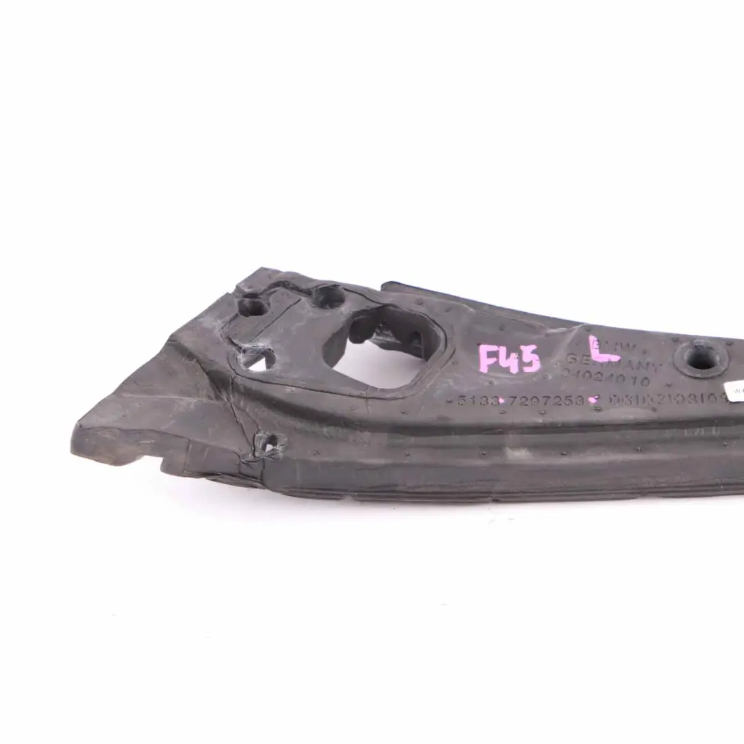 Guarnizione Triangolo Specchio BMW F45 Esterna Anteriore Sinistra per con numero di parte 7297253 Guarnizione Triangolo Specchio BMW F45 Esterna Anteriore Sinistra - SKU 7297253-1 - Numero di parte 7297253