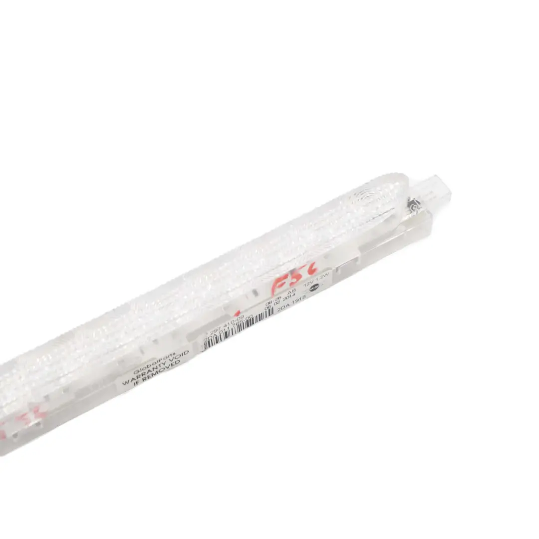 Terzo Stop Posteriore Luce Freno Bianco per Mini Cooper One F55 F56 con numero di parte 7297410 Mini Cooper One F55 F56 Terzo Stop Posteriore Luce Freno Bianco - SKU 7297410 - Numero di parte 7297410