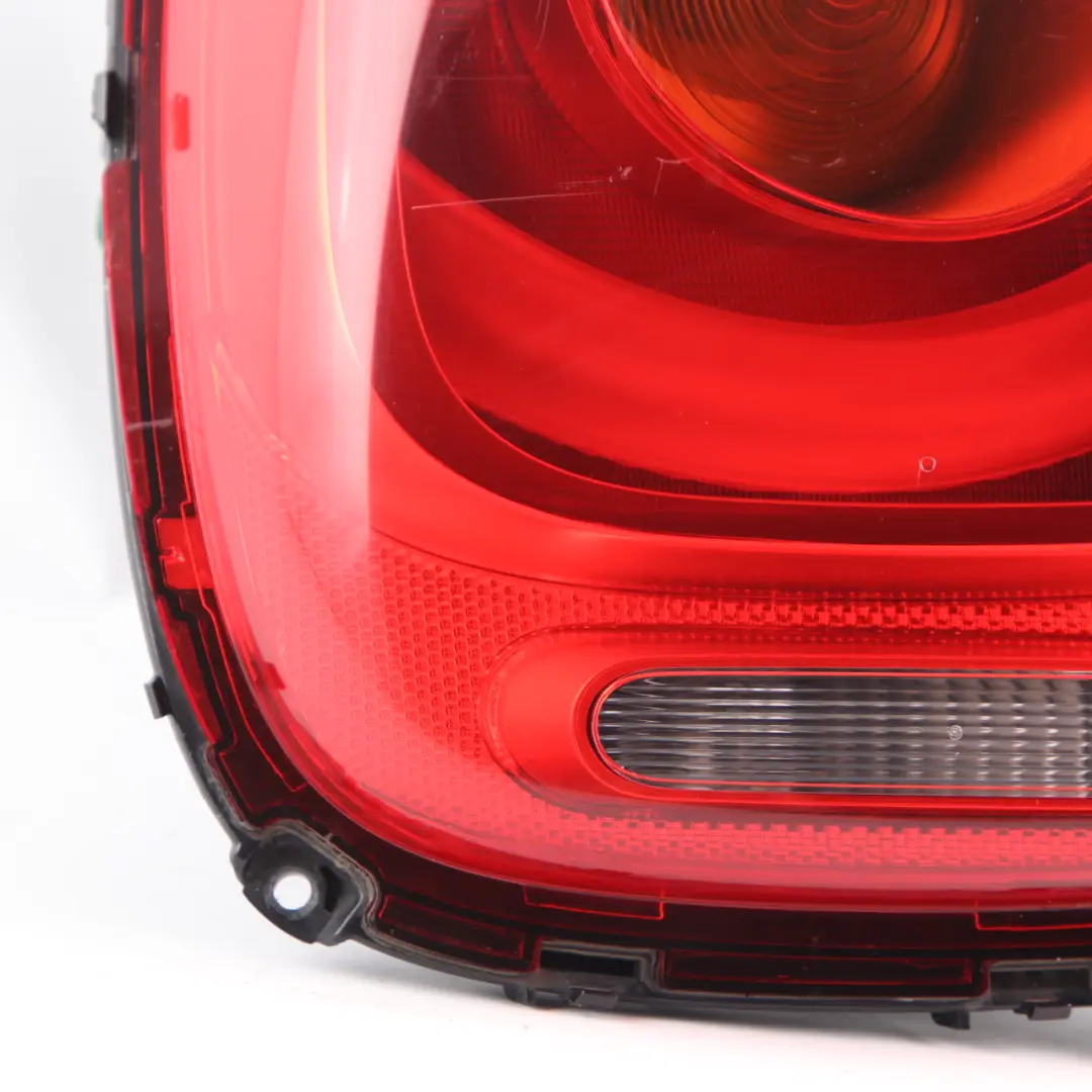 Luz Trasera Lateral Izquierda Piloto para Mini F55 F56 F57 con número de pieza 7297413 Mini F55 F56 F57 Luz Trasera Lateral Izquierda Piloto - SKU 7297413-1 - Número de pieza 7297413
