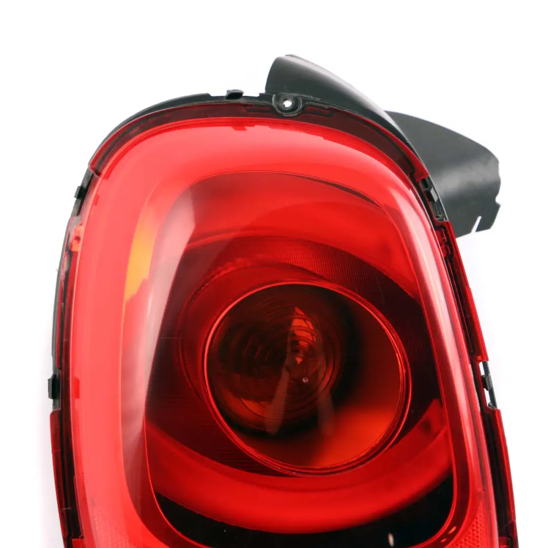 Feu Arrière Latéral Gauche pour Mini Cooper F56 F57 Cabriolet à propos du numéro de pièce 7297413 Mini Cooper F56 F57 Cabriolet Feu Arrière Latéral Gauche - SKU 7297413 - Numéro de pièce 7297413