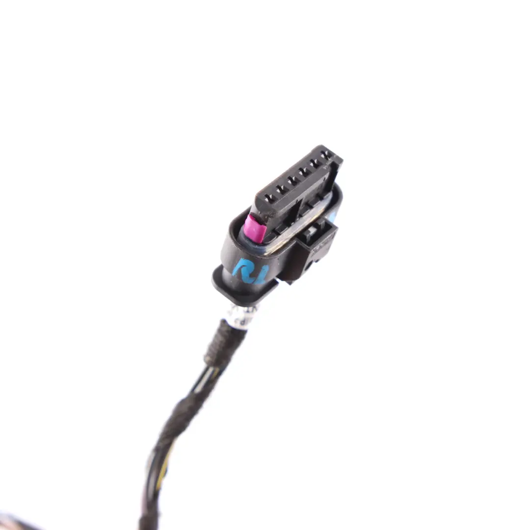 Cable Light Mini F55 F56 F57 Lamp Socket Plug Wiring Rear Left N/S to with Part number 7297433 Cable Light Mini F55 F56 F57 Lamp Socket Plug Wiring Rear Left N/S - SKU 7297433-2 - Part number 7297433