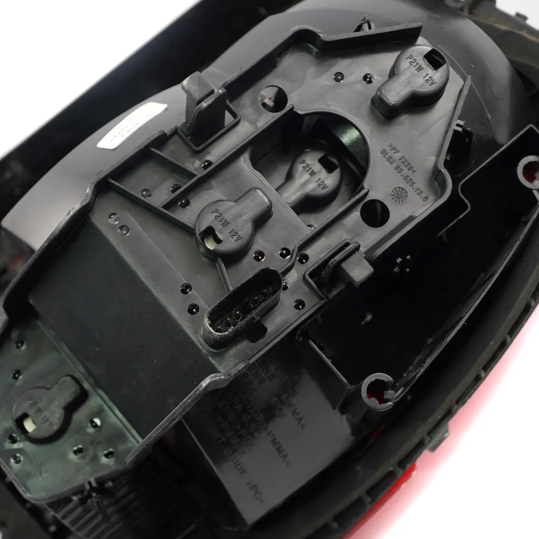 Feu Arrière Gauche pour Mini Cooper One F55 F56 F57 à propos du numéro de pièce 7297433 Mini Cooper One F55 F56 F57 Feu Arrière Gauche - SKU 7297433 - Numéro de pièce 7297433