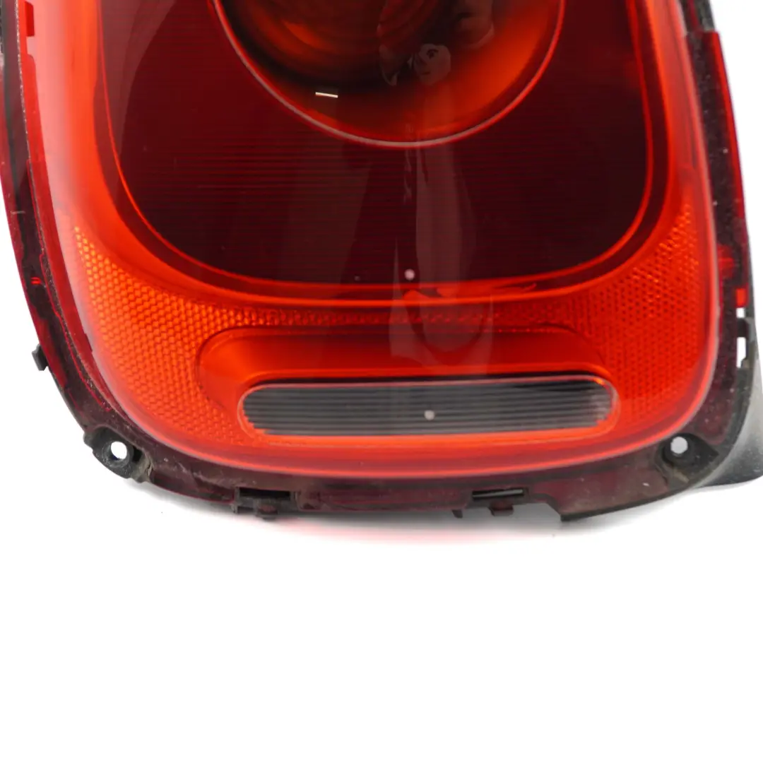 Lampa Tylna Lewy Tył do Mini F55 F56 F57 o numerze 7297433 Mini F55 F56 F57 Lampa Tylna Lewy Tył - SKU 7297433 - Numer Części 7297433