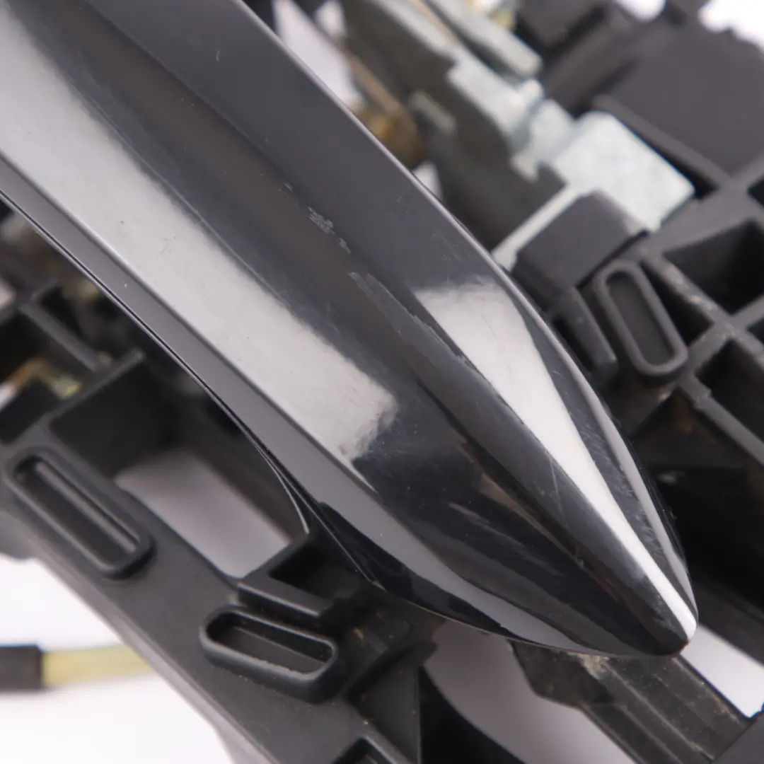 Grab Handle Door Outside Rear Right O/S Schwarz 2 Black 668 to BMW F10 F01 with Part number 7297439 BMW F10 F01 Grab Handle Door Outside Rear Right O/S Schwarz 2 Black 668 - SKU 7297439-SCH - Part number 7297439