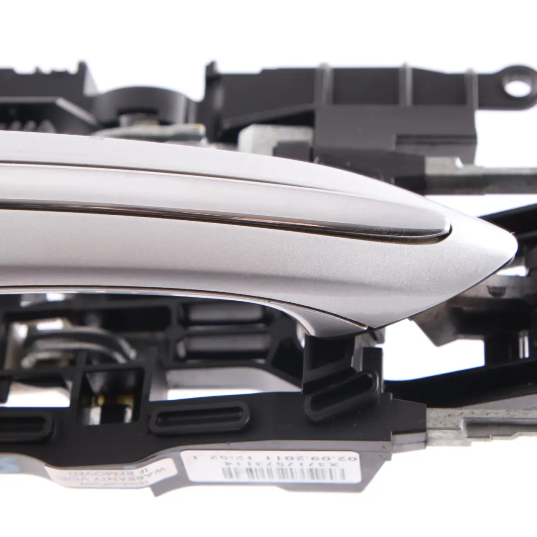 Door Handle BMW F01 F02 Front Rear Left N/S Grab Titan Silver Metallic - 354 to with Part number 7297439 Door Handle BMW F01 F02 Front Rear Left N/S Grab Titan Silver Metallic - 354 - SKU 7297439-TS - Part number 7297439