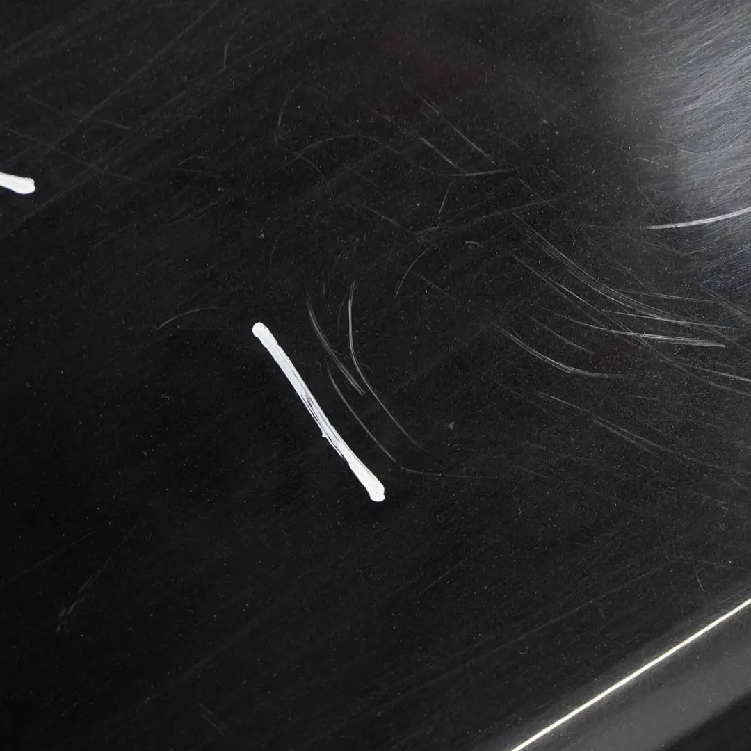 Tür Vorne Links Black Sapphire Schwarz Metallic - 475 für BMW F21 F22 F23 mit Teilenummer 7298043 BMW F21 F22 F23 Tür Vorne Links Black Sapphire Schwarz Metallic - 475 - SKU 7298043-BS1 - Teilenummer 7298043