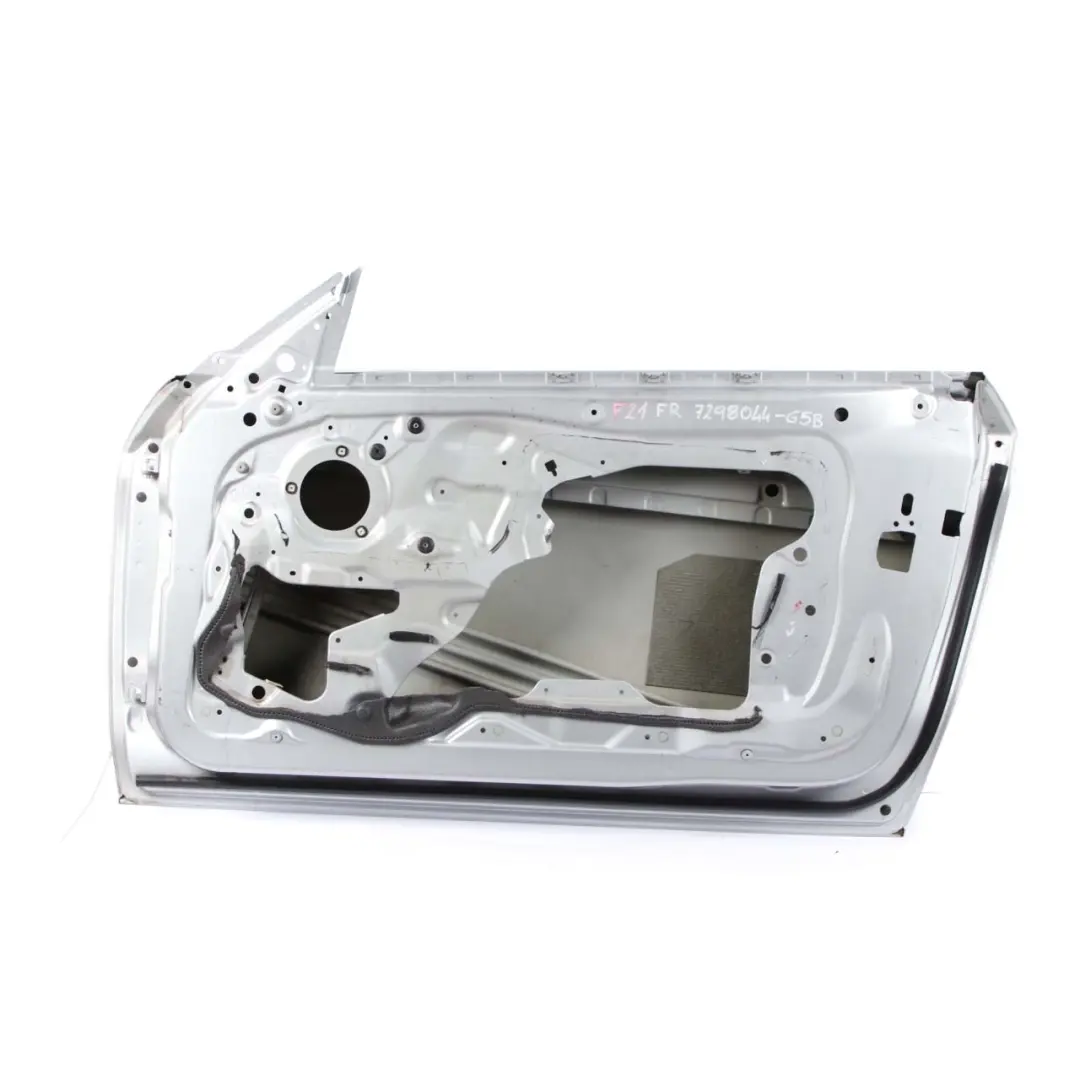 Door BMW F21 F22 F23 Front Right O/S Glacier Silber Silver Metallic - A83 to with Part number 7298044 Door BMW F21 F22 F23 Front Right O/S Glacier Silber Silver Metallic - A83 - SKU 7298044-GSB - Part number 7298044