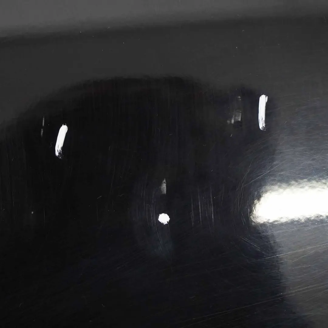 Tür vorne rechts F22 F23 Schwarz 2 - 668 für BMW F21 mit Teilenummer 7298044 BMW F21 Tür vorne rechts F22 F23 Schwarz 2 - 668 - SKU 7298044-SCH - Teilenummer 7298044