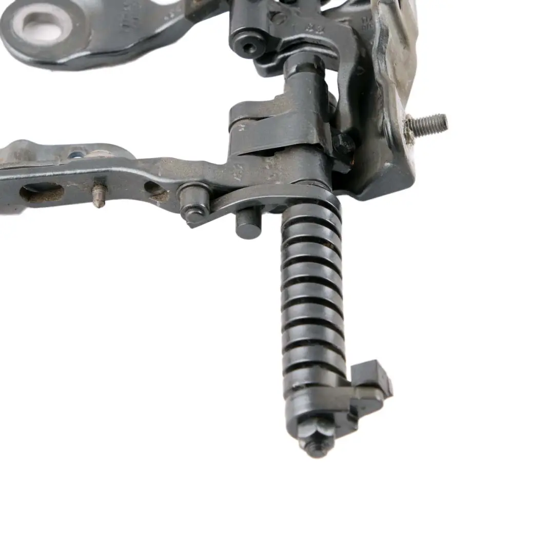 Trasera Izquierda Tapa maletero Bisagra Mineralgrau Gris B39 7263157 para BMW F31 con número de pieza 7298069 BMW F31 Trasera Izquierda Tapa maletero Bisagra Mineralgrau Gris B39 7263157 - SKU 7298069-MG - Número de pieza 7298069