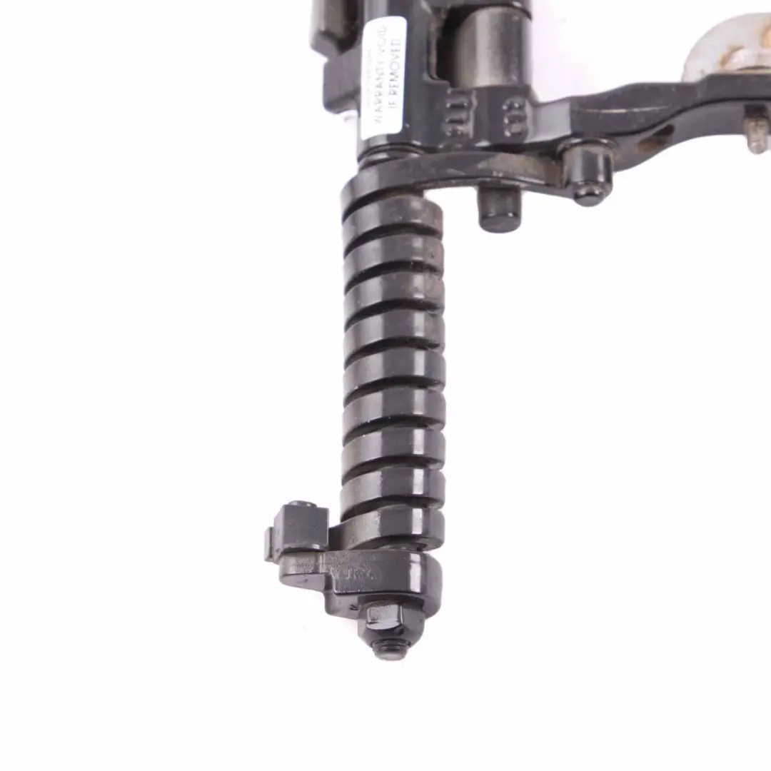 Bisagra de la tapa del maletero trasera derecha Schwarz 2 Black 7263158 para BMW F31 con número de pieza 7298070 BMW F31 Bisagra de la tapa del maletero trasera derecha Schwarz 2 Black 7263158 - SKU 7298070-SCH - Número de pieza 7298070