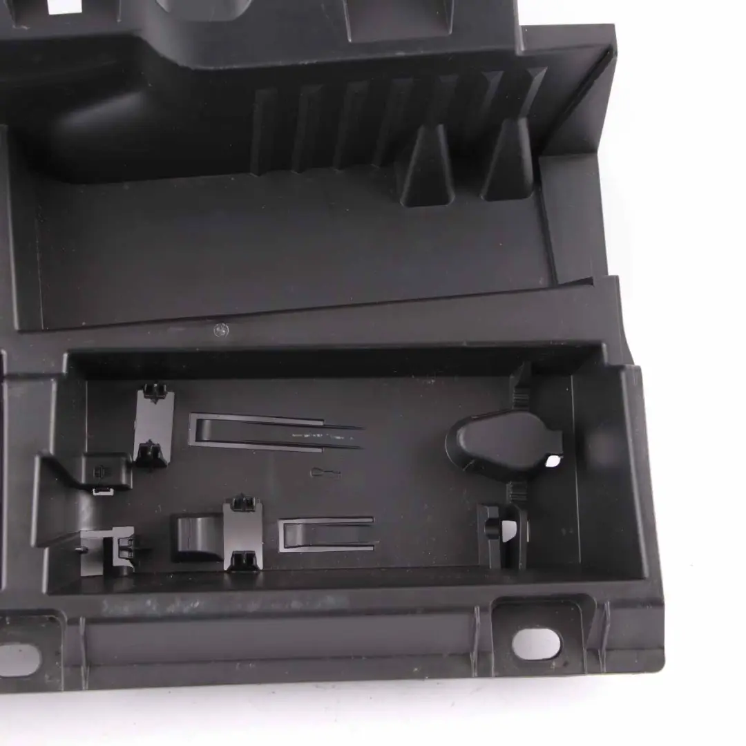 Botiquín Caja Soporte Soporte Maletero Panel para BMW F34 GT con número de pieza 7298167 BMW F34 GT Botiquín Caja Soporte Soporte Maletero Panel - SKU 7298167 - Número de pieza 7298167
