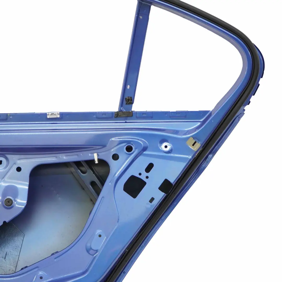 Porta posteriore destra Estorilblau Estoril Blue Metallic - B45 per BMW F30 con numero di parte 7298514 BMW F30 Porta posteriore destra Estorilblau Estoril Blue Metallic - B45 - SKU 7298514-EB1 - Numero di parte 7298514