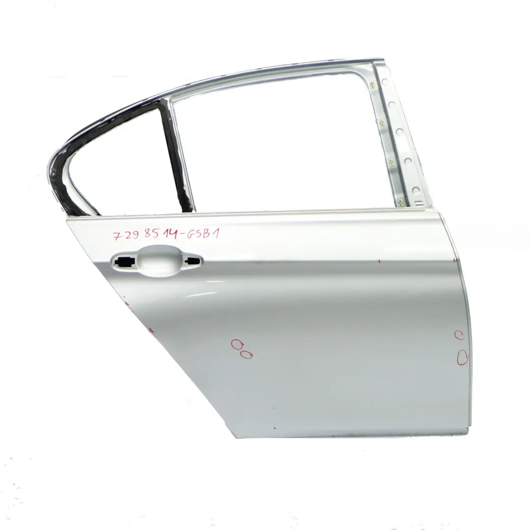 Porta posteriore destra Glacier Silber Silver Metallic - A83 per BMW F30 con numero di parte 7298514 BMW F30 Porta posteriore destra Glacier Silber Silver Metallic - A83 - SKU 7298514-GSB1 - Numero di parte 7298514