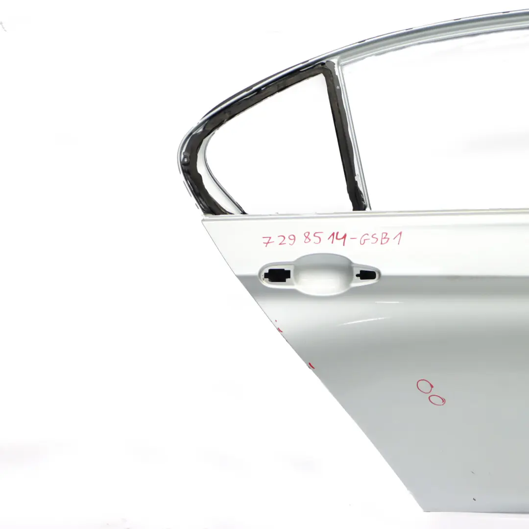 Puerta Trasera Derecha Glacier Silber Silver Metallic - A83 para BMW F30 con número de pieza 7298514 BMW F30 Puerta Trasera Derecha Glacier Silber Silver Metallic - A83 - SKU 7298514-GSB1 - Número de pieza 7298514