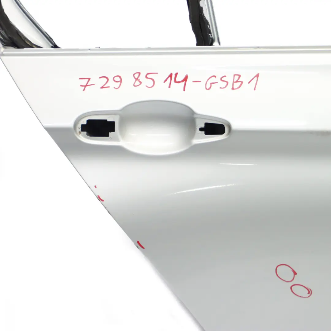 Puerta Trasera Derecha Glacier Silber Silver Metallic - A83 para BMW F30 con número de pieza 7298514 BMW F30 Puerta Trasera Derecha Glacier Silber Silver Metallic - A83 - SKU 7298514-GSB1 - Número de pieza 7298514