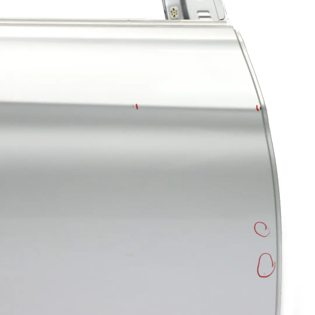 Puerta Trasera Derecha Glacier Silber Silver Metallic - A83 para BMW F30 con número de pieza 7298514 BMW F30 Puerta Trasera Derecha Glacier Silber Silver Metallic - A83 - SKU 7298514-GSB1 - Número de pieza 7298514