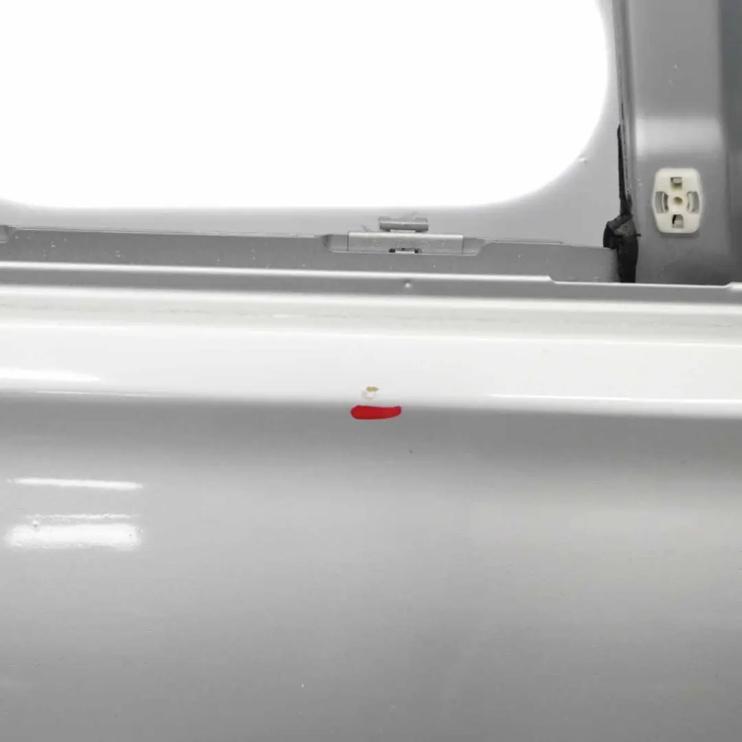 Tür hinten rechts Glacier Silber Silber Metallic - A83 für BMW F30 mit Teilenummer 7298514 BMW F30 Tür hinten rechts Glacier Silber Silber Metallic - A83 - SKU 7298514-GSB - Teilenummer 7298514