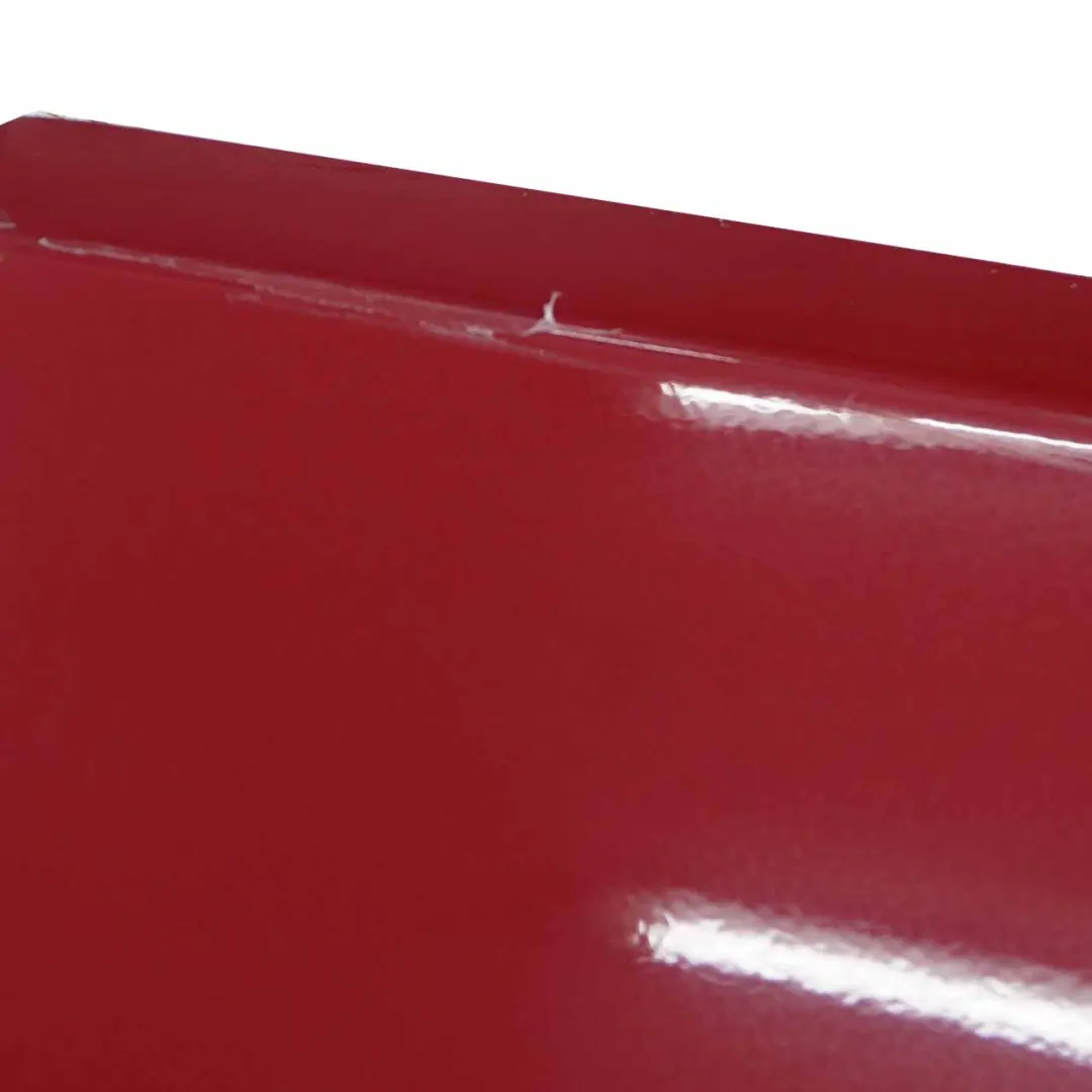 Porta posteriore destra Melbourne Rot Red Metallic - A75 per BMW F30 con numero di parte 7298514 BMW F30 Porta posteriore destra Melbourne Rot Red Metallic - A75 - SKU 7298514-MRT1 - Numero di parte 7298514