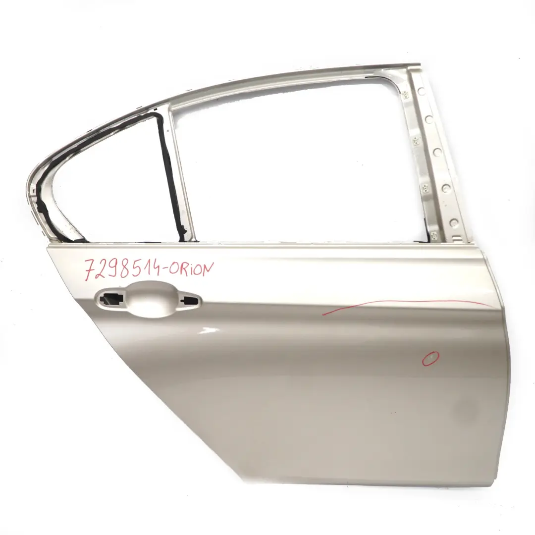 Arrière Droite Orionsilber Argent Orion Métallisé - A92 pour BMW F30 Porte à propos du numéro de pièce 7298514 BMW F30 Porte Arrière Droite Orionsilber Argent Orion Métallisé - A92 - SKU 7298514-ORION - Numéro de pièce 7298514