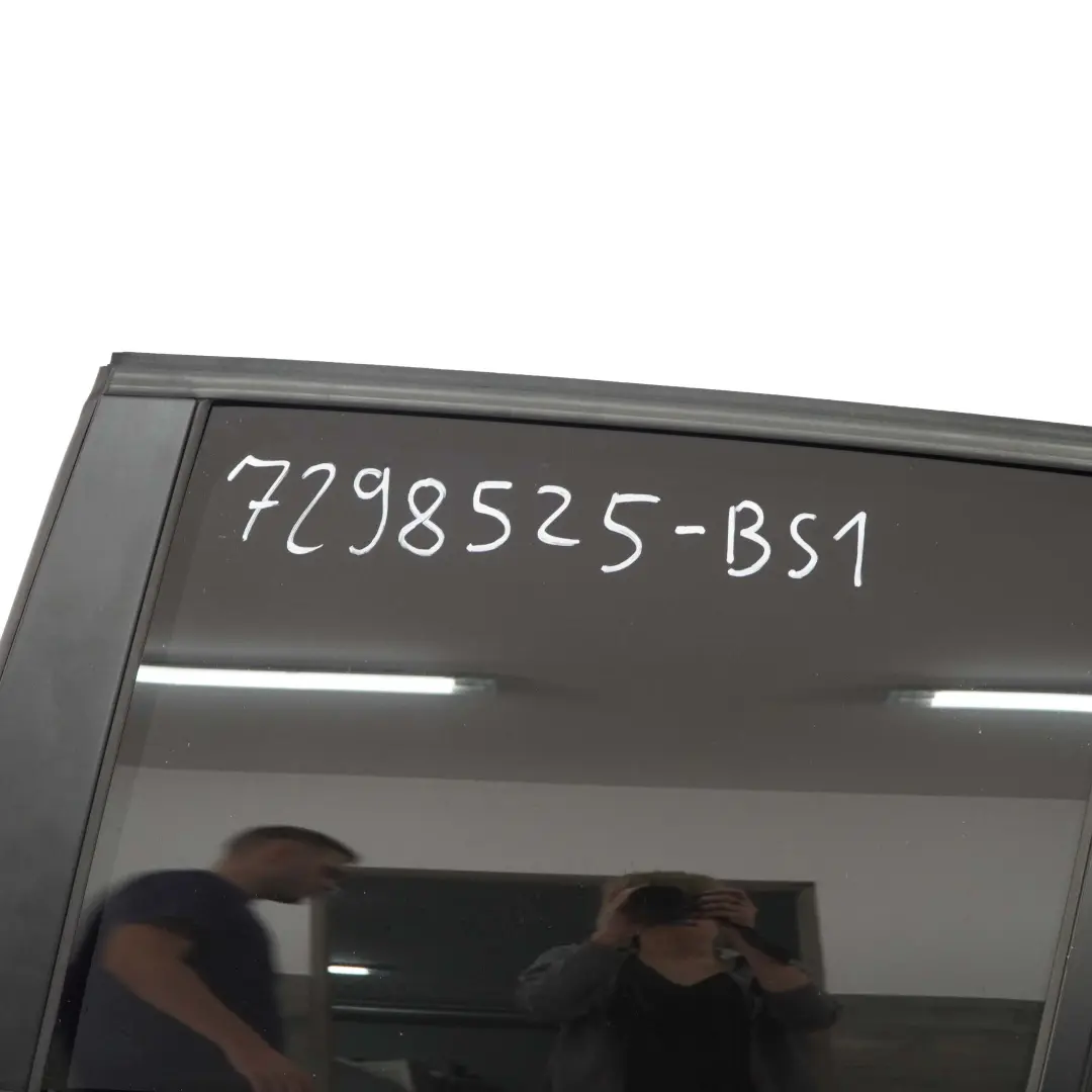 Drzwi Lewe Tylne Black Sapphire - 475 do BMW F31 o numerze 7298525 BMW F31 Drzwi Lewe Tylne Black Sapphire - 475 - SKU 7298525-BS1 - Numer Części 7298525