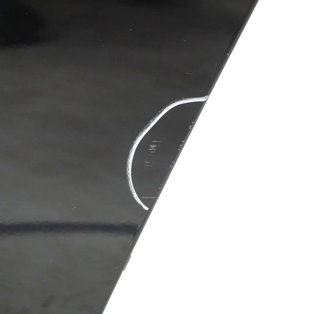 Tür Hinten Links Black Sapphire Metallic - 475 für BMW F31 Touring Kombi mit Teilenummer 7298525 BMW F31 Touring Kombi Tür Hinten Links Black Sapphire Metallic - 475 - SKU 7298525-BS2 - Teilenummer 7298525