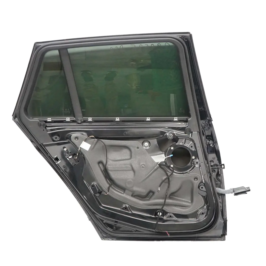 Tür Hinten Links Black Sapphire Metallic - 475 für BMW F31 Touring Kombi mit Teilenummer 7298525 BMW F31 Touring Kombi Tür Hinten Links Black Sapphire Metallic - 475 - SKU 7298525-BS2 - Teilenummer 7298525