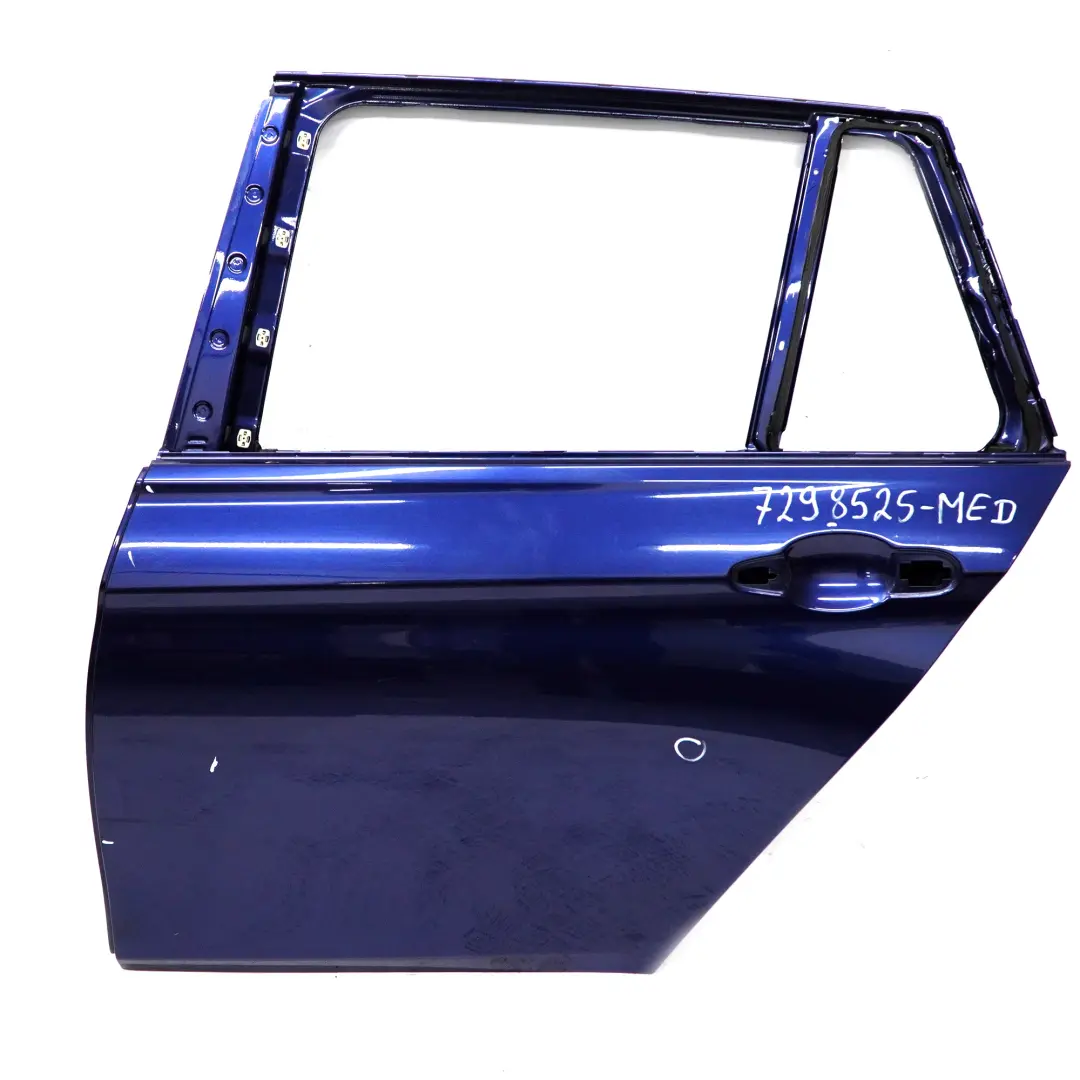 Drzwi Lewe Tylne Mediterranean Blue Niebieski Metalik - C10 do BMW F31 o numerze 7298525 BMW F31 Drzwi Lewe Tylne Mediterranean Blue Niebieski Metalik - C10 - SKU 7298525-MED - Numer Części 7298525