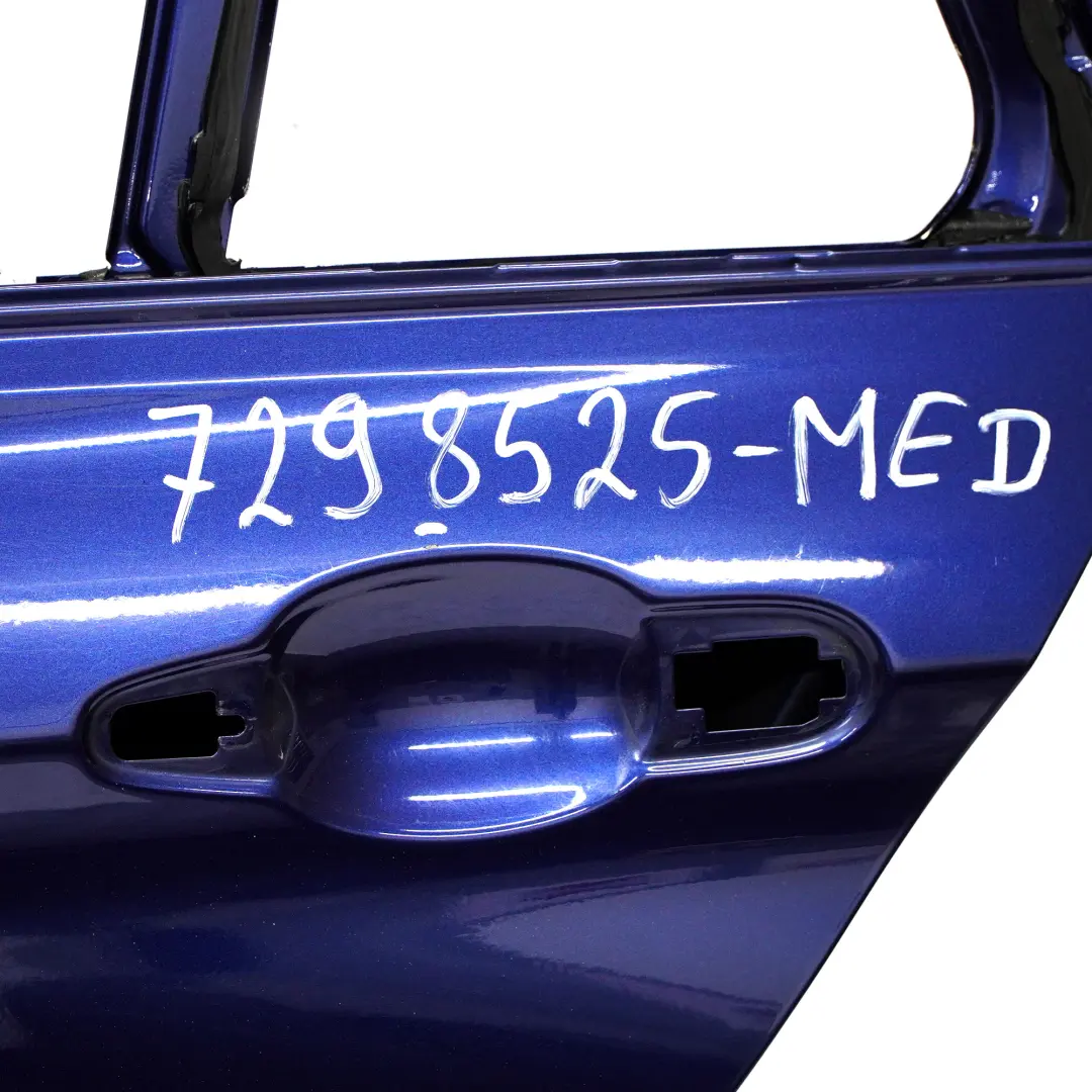 Drzwi Lewe Tylne Mediterranean Blue Niebieski Metalik - C10 do BMW F31 o numerze 7298525 BMW F31 Drzwi Lewe Tylne Mediterranean Blue Niebieski Metalik - C10 - SKU 7298525-MED - Numer Części 7298525