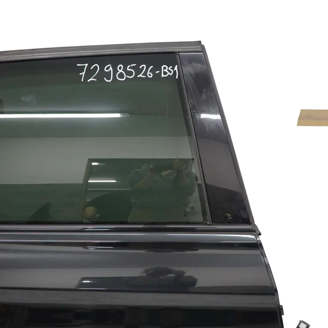 Tür Hinten Rechts Black Sapphire Metallic - 475 für BMW F31 Touring Kombi mit Teilenummer 7298525 BMW F31 Touring Kombi Tür Hinten Rechts Black Sapphire Metallic - 475 - SKU 7298526-BS1 - Teilenummer 7298525