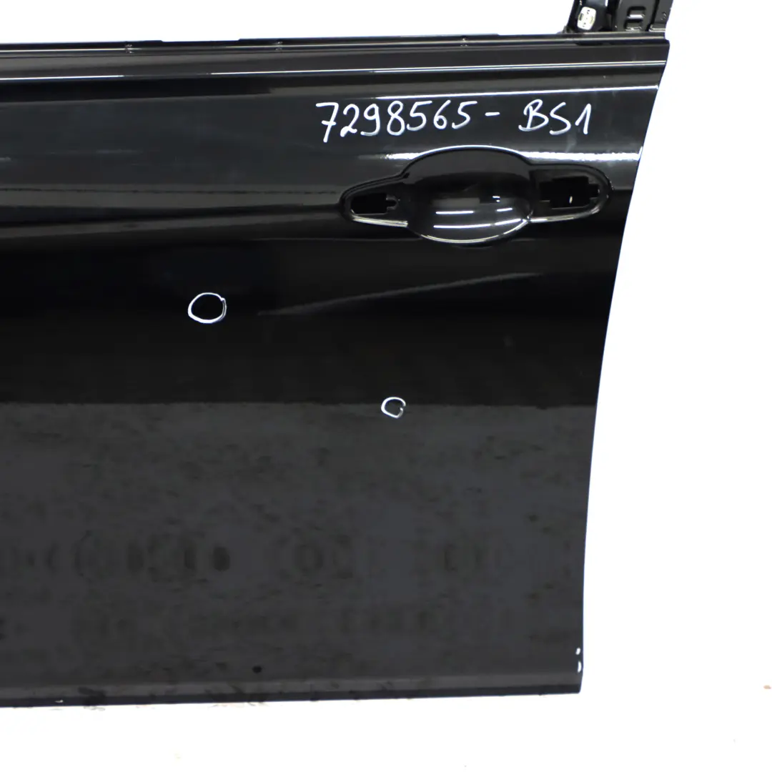 Porta anteriore sinistra Nero Zaffiro Metallizzato - 475 per BMW F30 F31 con numero di parte 7298565 BMW F30 F31 Porta anteriore sinistra Nero Zaffiro Metallizzato - 475 - SKU 7298565-BS1 - Numero di parte 7298565