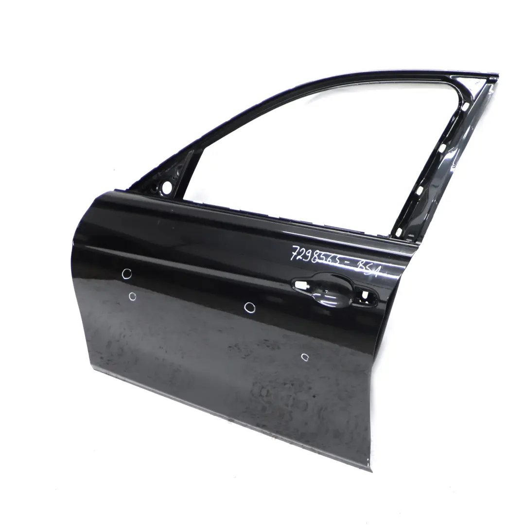 Porta anteriore sinistra Nero Zaffiro Metallizzato - 475 per BMW F30 F31 con numero di parte 7298565 BMW F30 F31 Porta anteriore sinistra Nero Zaffiro Metallizzato - 475 - SKU 7298565-BS1 - Numero di parte 7298565