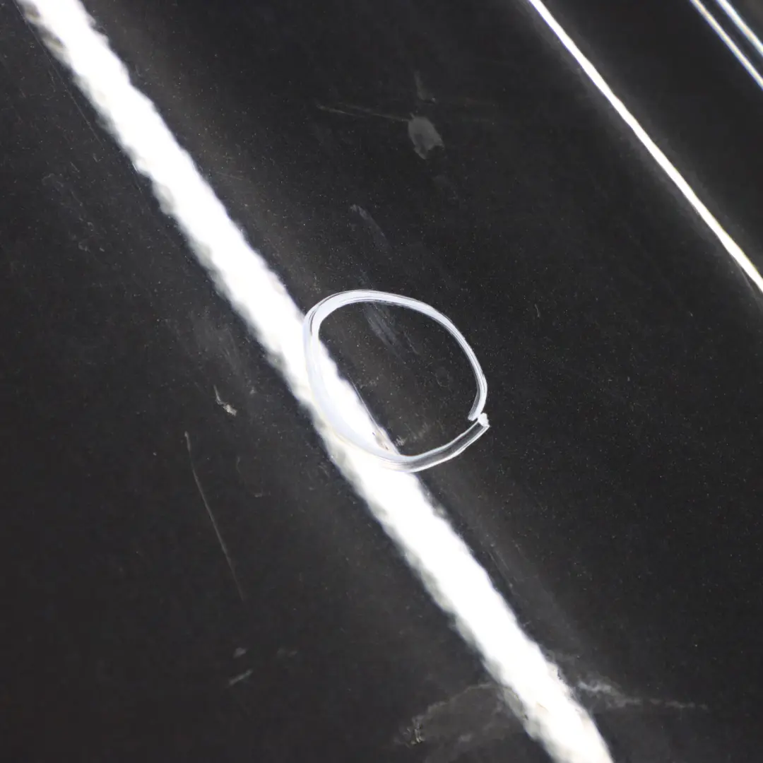 Porta anteriore sinistra Nero Zaffiro Metallizzato - 475 per BMW F30 F31 con numero di parte 7298565 BMW F30 F31 Porta anteriore sinistra Nero Zaffiro Metallizzato - 475 - SKU 7298565-BS1 - Numero di parte 7298565