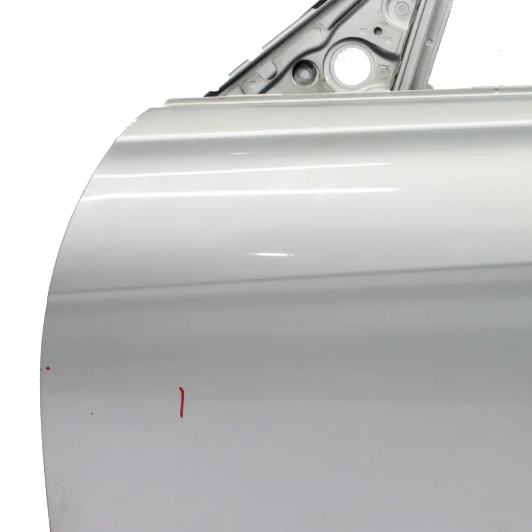 Avante Gauche Glacier Silver Metallic - A83 pour BMW F30 F31 Porte à propos du numéro de pièce 7298565 BMW F30 F31 Porte Avante Gauche Glacier Silver Metallic - A83 - SKU 7298565-GSB1 - Numéro de pièce 7298565