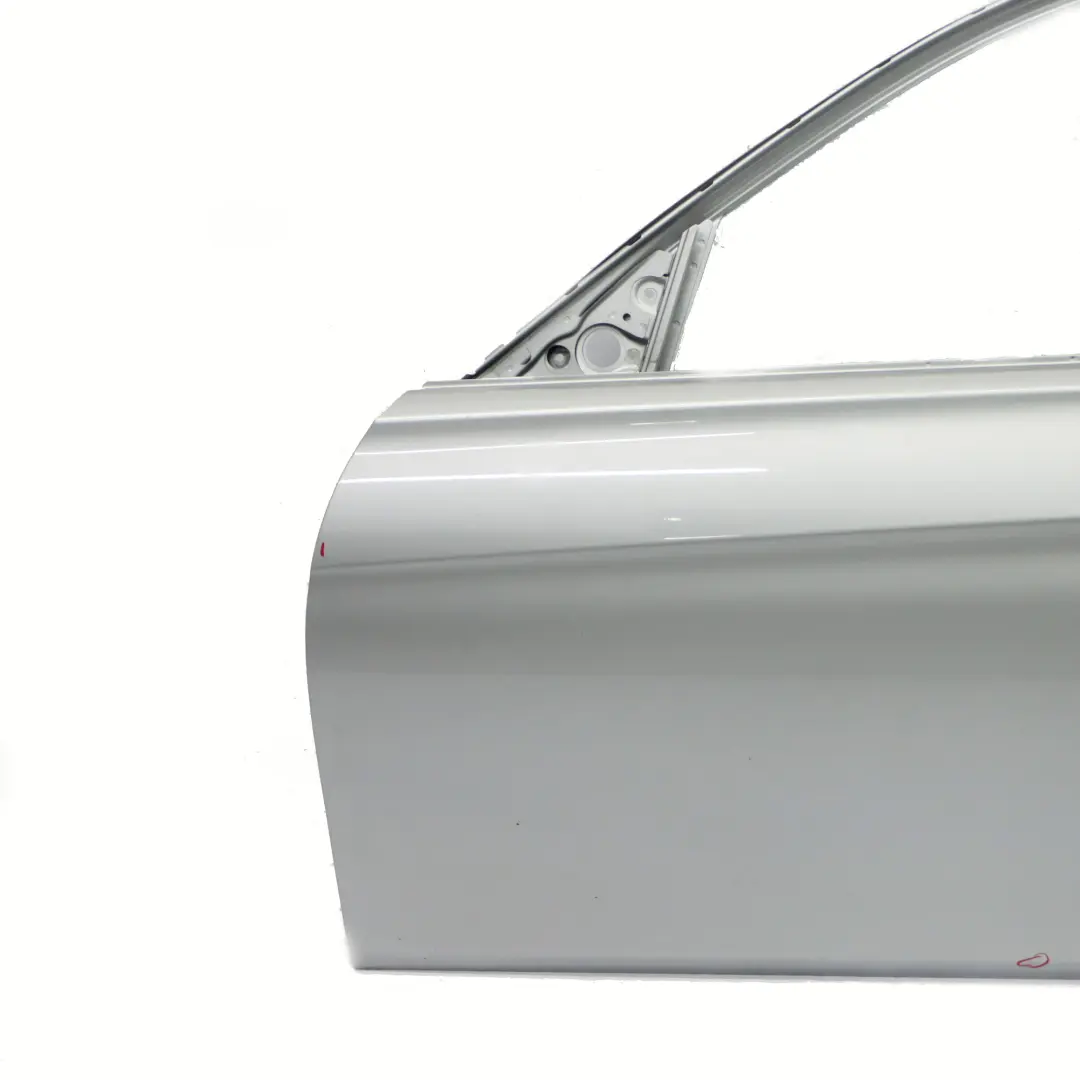 Puerta Delantera Izquierda Glacier Silver Metallic - A83 para BMW F30 F31 con número de pieza 7298565 BMW F30 F31 Puerta Delantera Izquierda Glacier Silver Metallic - A83 - SKU 7298565-GSB2 - Número de pieza 7298565